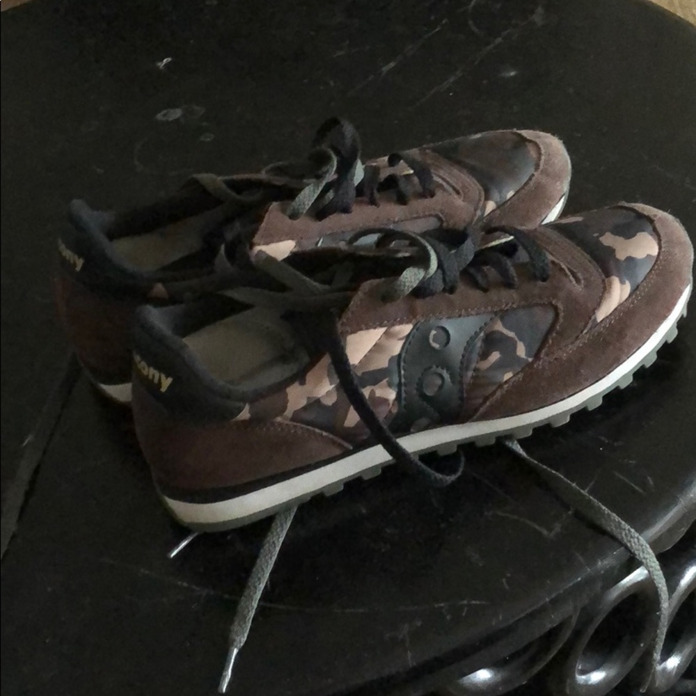 saucony como shoes